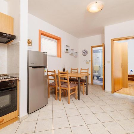 Apartment Julija Povile Exterior photo